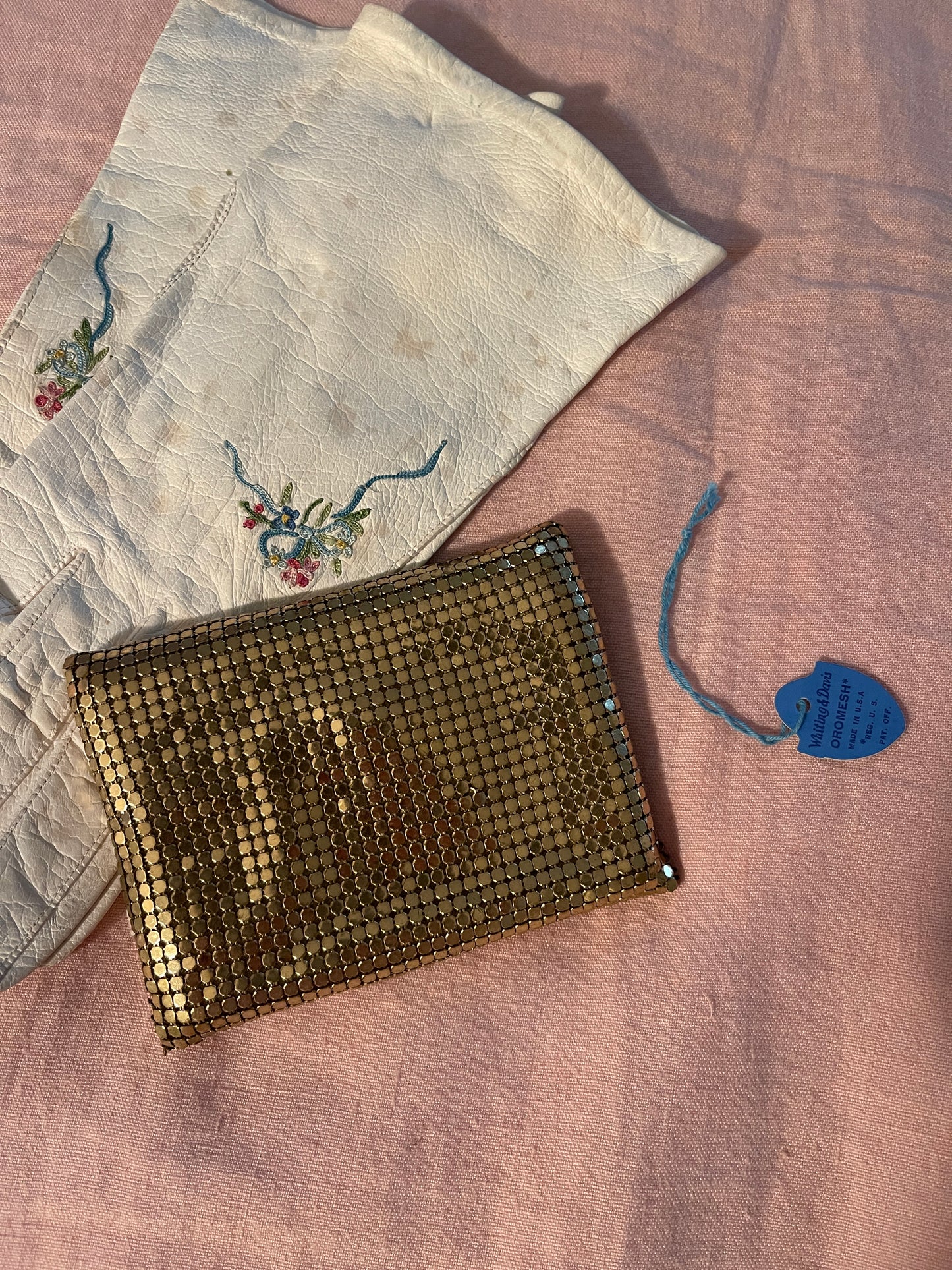 Vintage Whiting & Davis Gold Mesh Coin Purse with snap