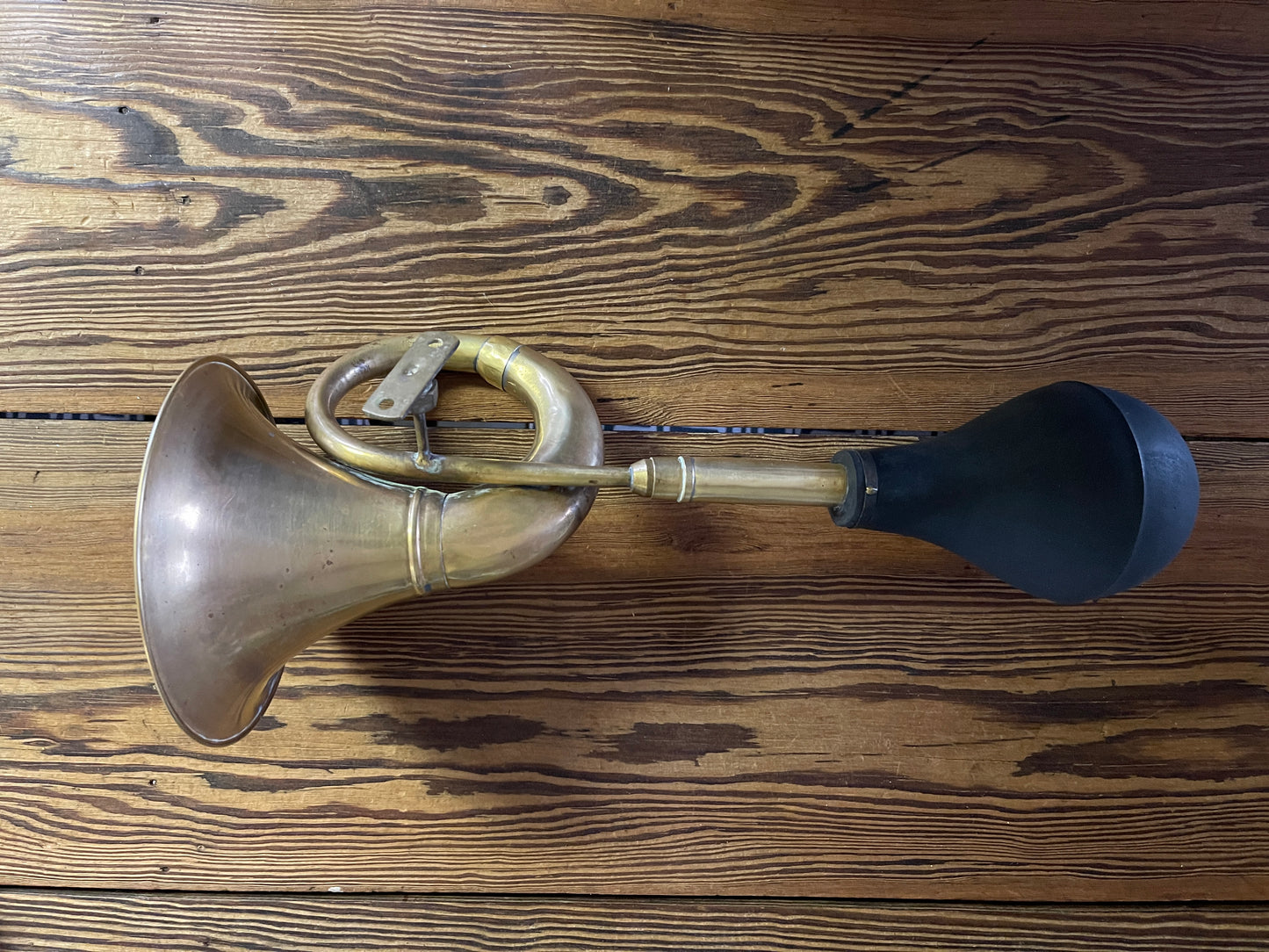 Vintage Brass Bulb Horn